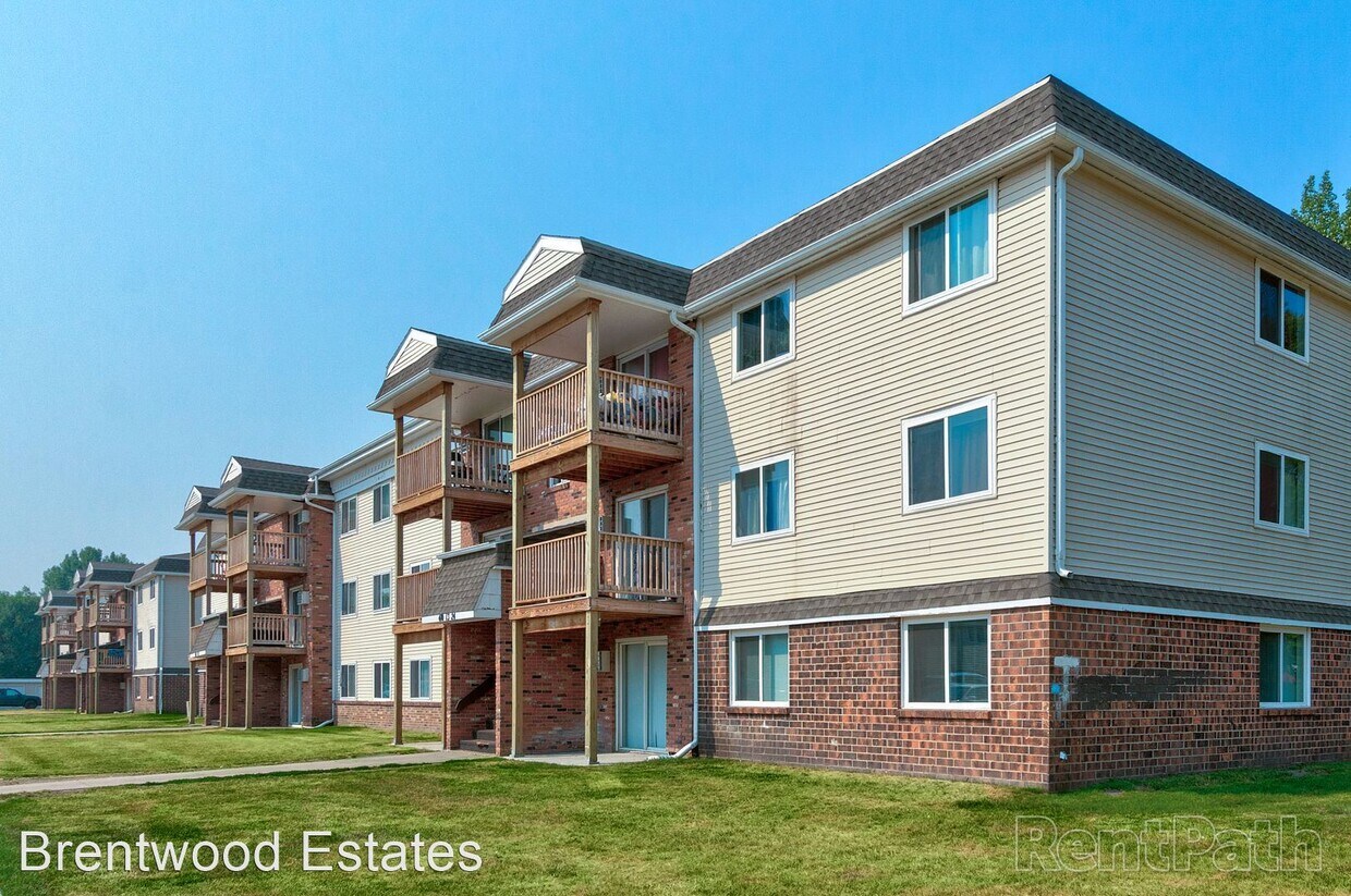 Primary Photo - 3 br, 1 bath Apartment - Brentwood Estates...