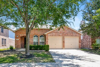 Building Photo - 513 Colt Dr