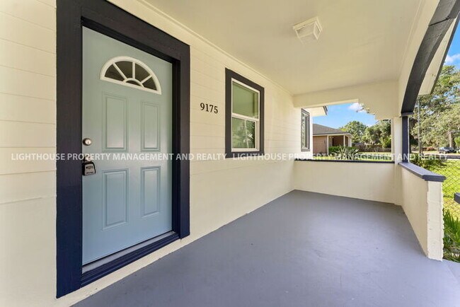Foto del edificio - Charming 3x2 Bungalow