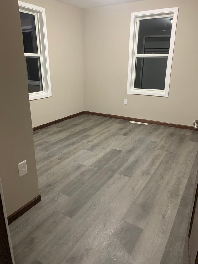 Foto principal - 216 W Fremont St