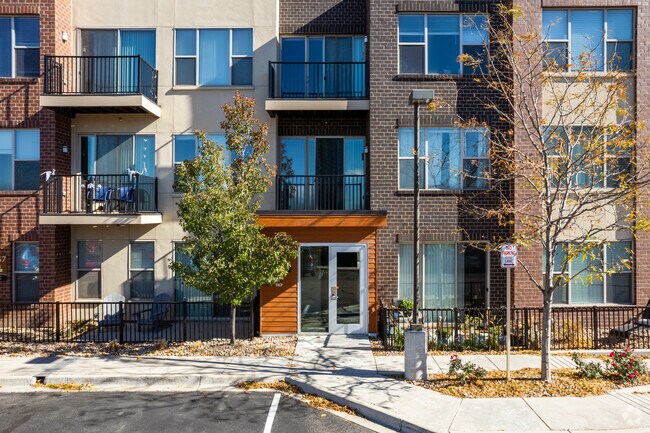 Entrada de apartamentos - Monaco Row