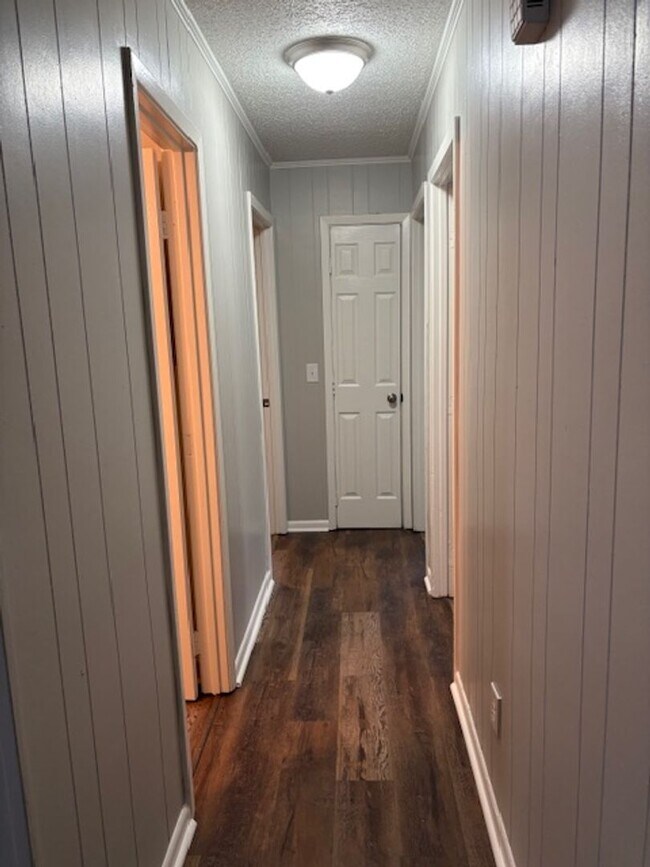 Foto del edificio - Renovated 3 Bedroom 1 Bath Home for Rent!