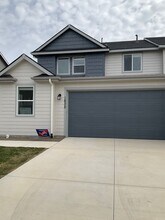 Building Photo - 1832 N Big Star Ave