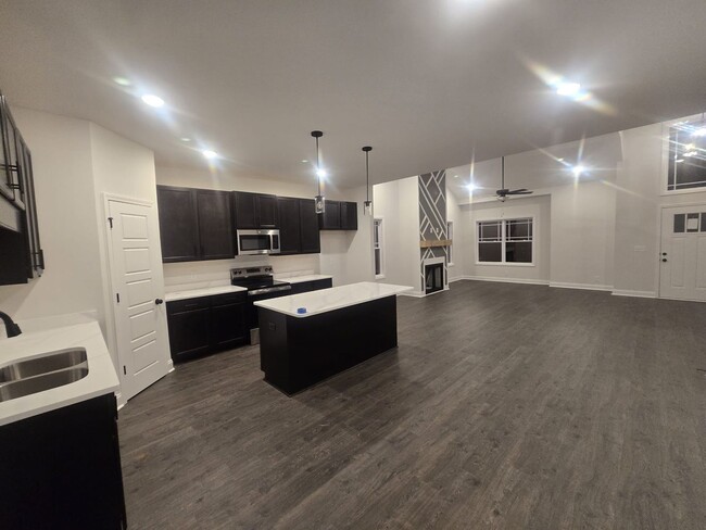 Building Photo - Jasper New Construction Floor Plan for Rent