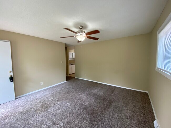 Foto del edificio - 2634 Alleghany St