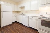 Foto principal - 6664 Peachtree Industrial Blvd