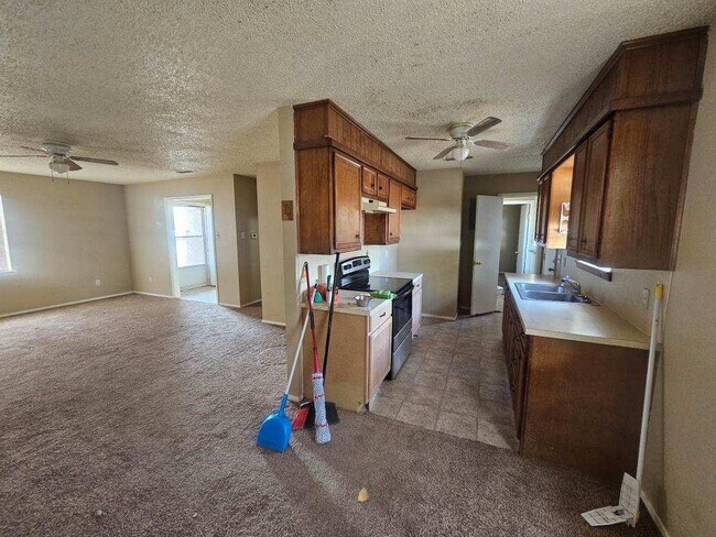 Foto del edificio - 811 E 79th St