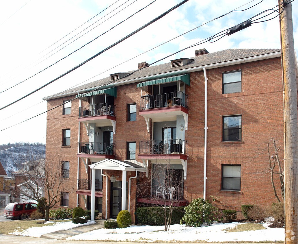 Foto del edificio - 915 McKinley Ave