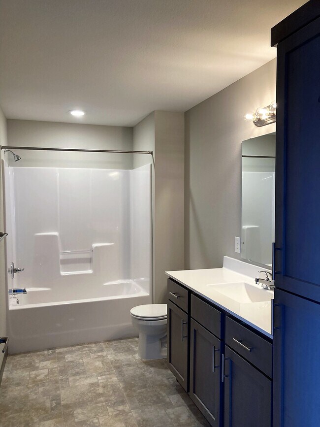 Baño - Thunder Hawk Apartments