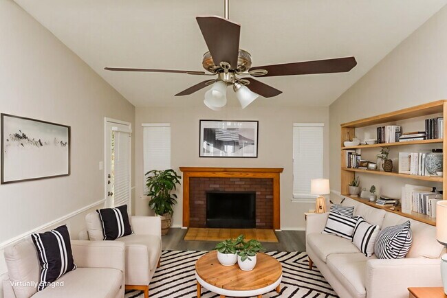 Foto del edificio - 4203 Rye Glen Dr