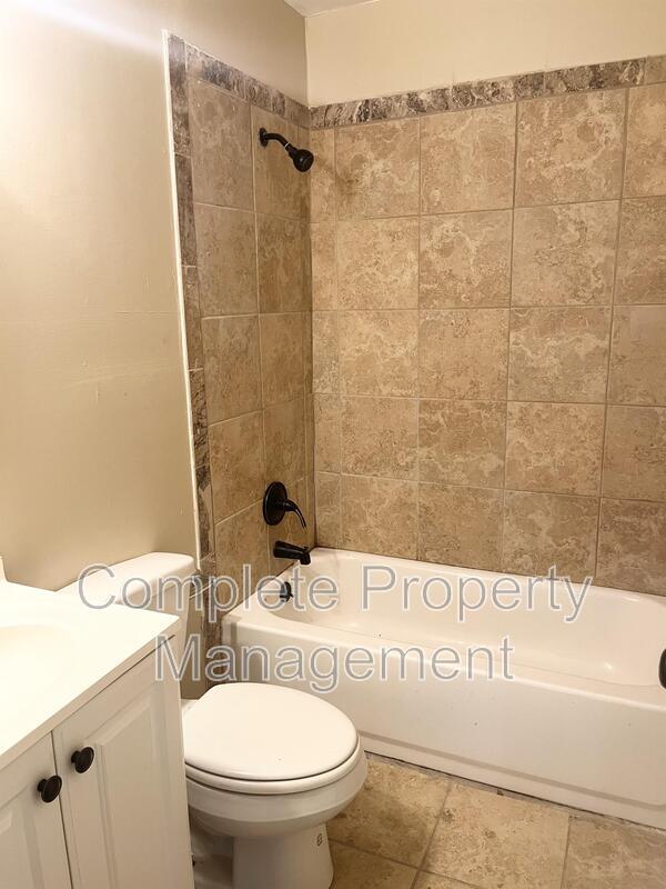 Building Photo - 4637 12th Ave N