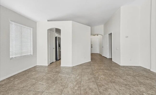 Building Photo - 1816 SW 37th Ave