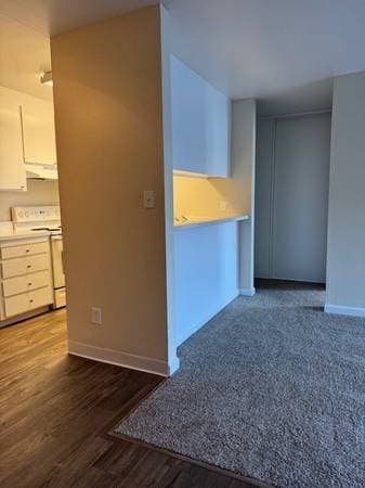 Foto del edificio - 2199 Serenity Dr NW