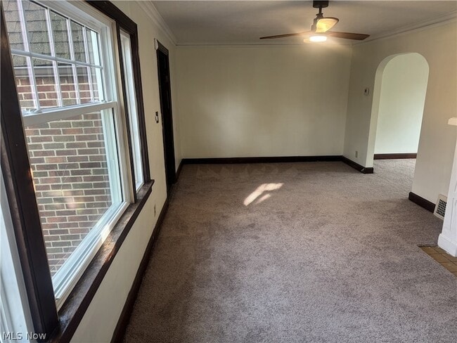 Building Photo - 4058 Ardmore Rd