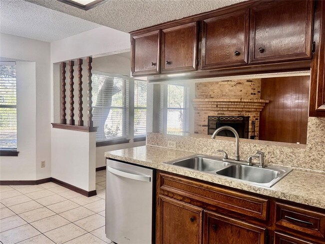 Building Photo - 5506 Abilene Trl