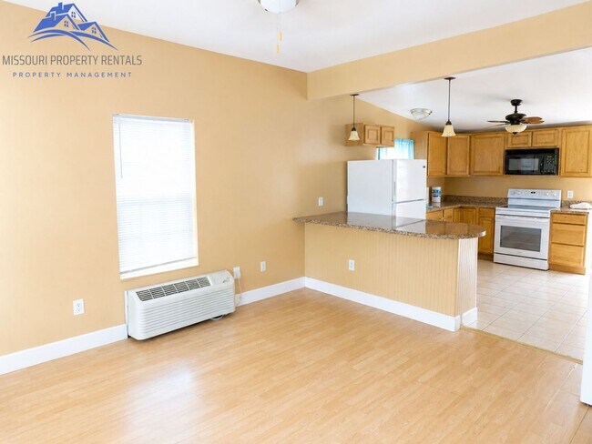 Foto del edificio - 418 W Maddux St