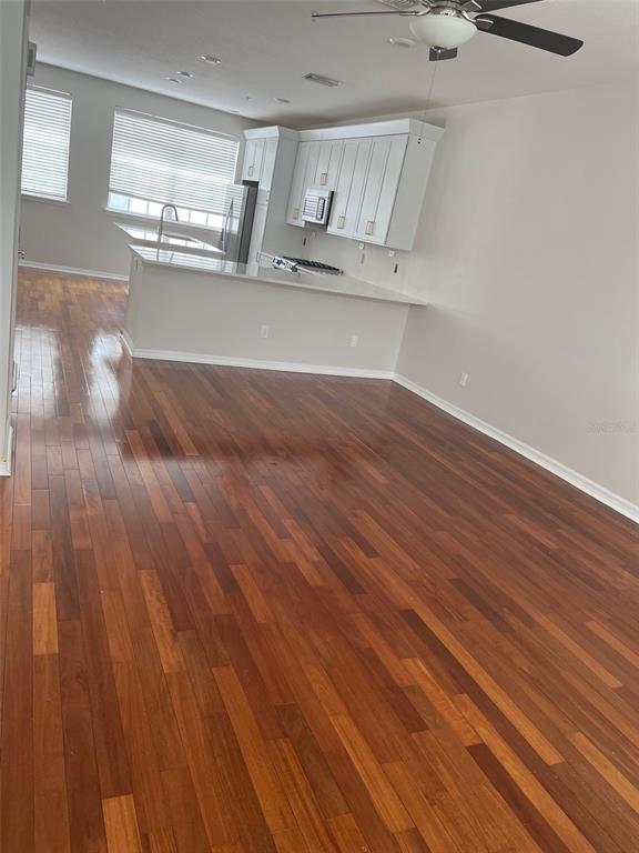 Foto del edificio - 1421 Harbour Walk Rd