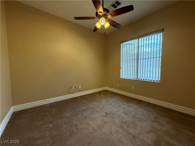 Foto del edificio - 96 Rancho Maria St