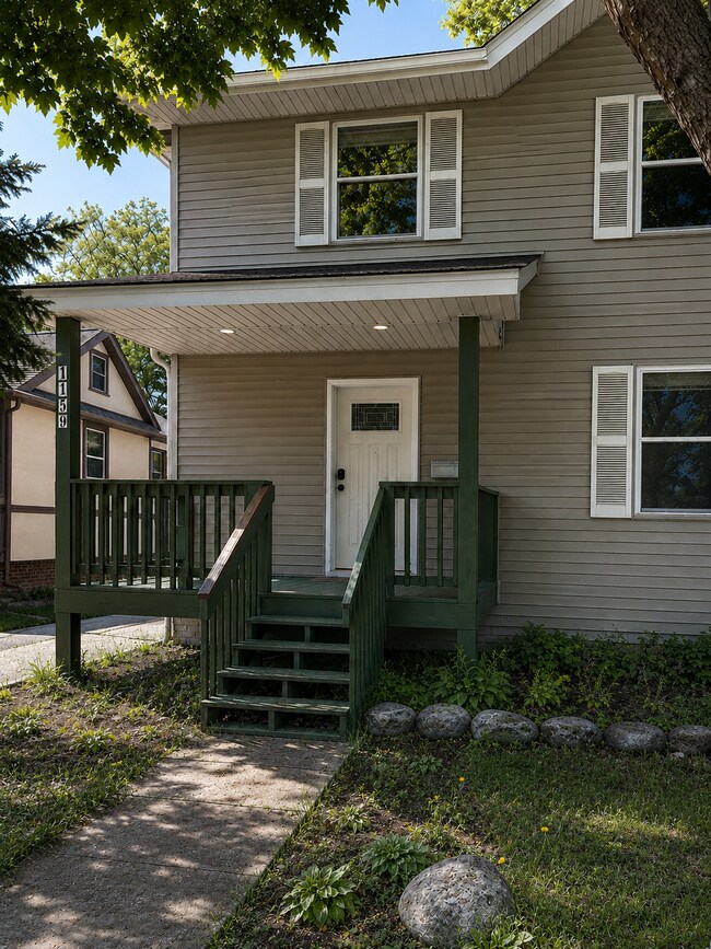 Foto del edificio - 1159 15th Ave SE