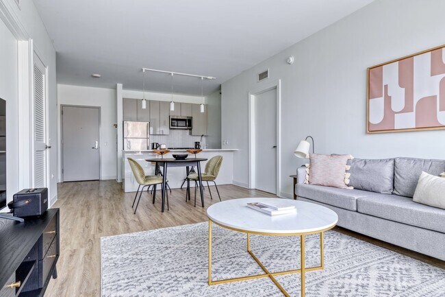 Photo - 320 S Halsted St Apartment