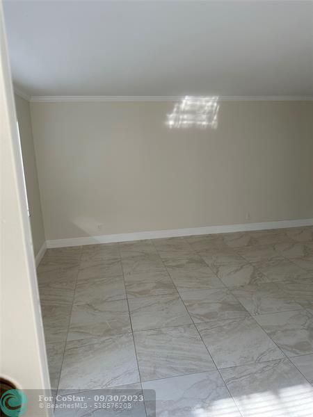 Foto del edificio - 418 Normandy Ln