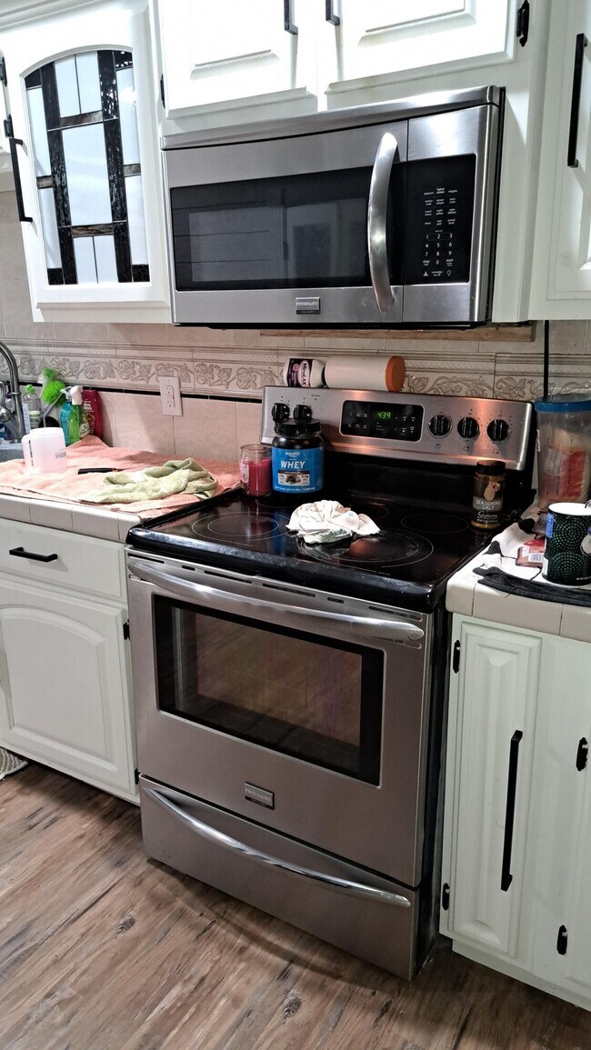 Foto del edificio - 6271 W Cedar Meadows Ln