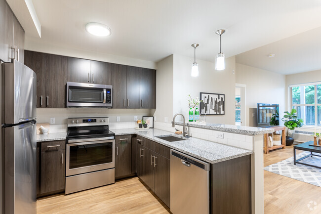 1BR, 1BA - 672 SF - The Elwood