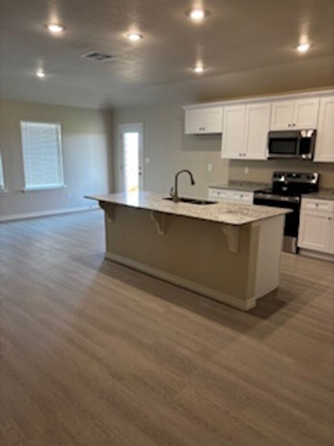 Foto del edificio - Brand New Construction in Midland, TX