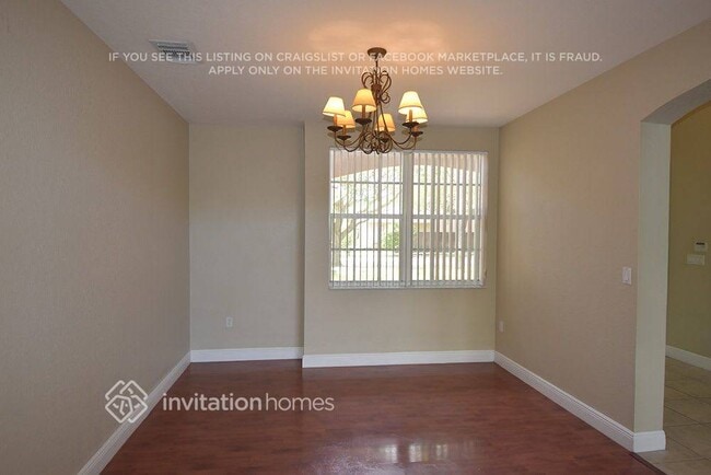 Building Photo - 14903 SW 159th Pl
