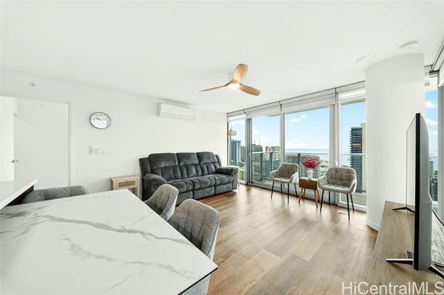 Foto del edificio - 1500 Rycroft St