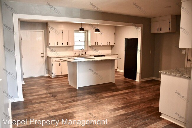 Foto del edificio - 3 br, 2 bath House - 10202 E. 71st Ter.