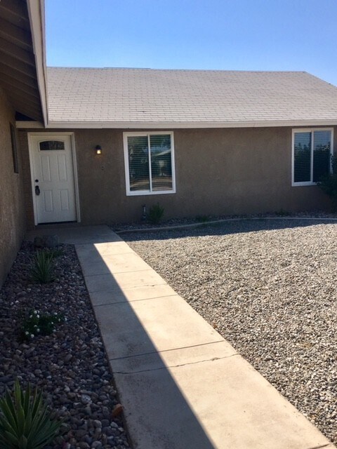 Building Photo - ENGLER ESTATES