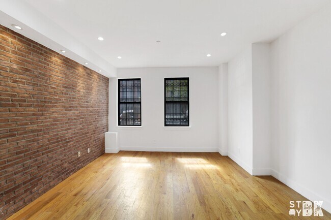 Foto del edificio - 35A Lexington Ave