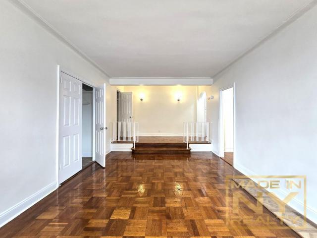 Building Photo - 0 bedroom in Belle Harbor NY 11694