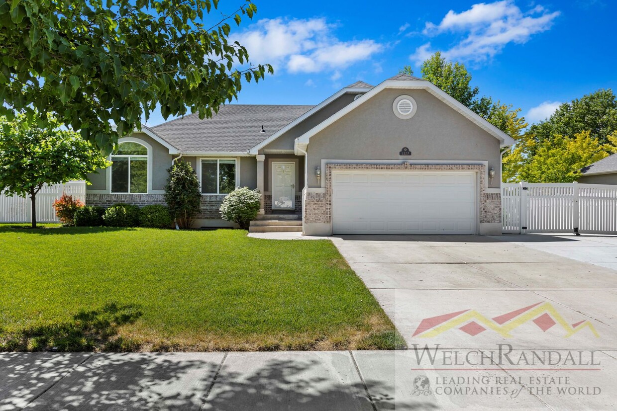 Foto principal - Large Single-Family Home in Syracuse