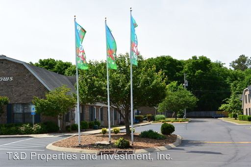 Foto principal - 93 Weakley Ln