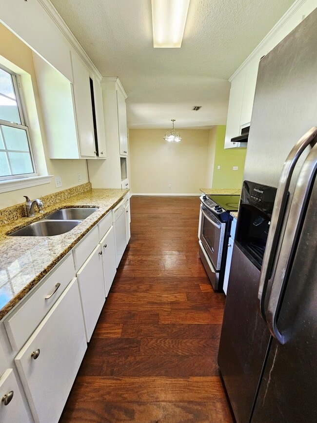 Foto del edificio - 206 Paulk Rd