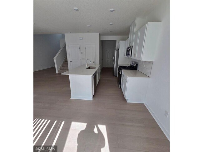 Foto del edificio - 20019 62nd Pl