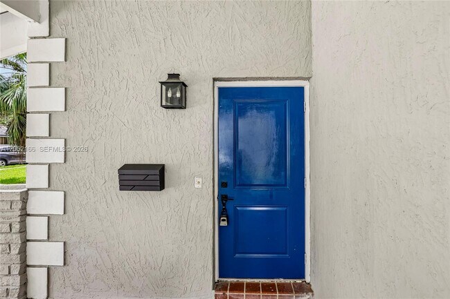 Building Photo - 130 NW 85th St