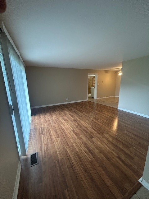 Foto del edificio - 1028 Sagamore Dr