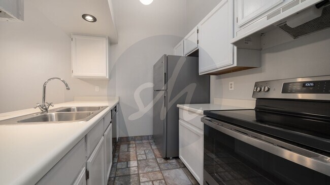 Foto del edificio - Westside Condo