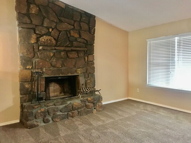 Foto del edificio - 2 bedroom near Catoosa!!