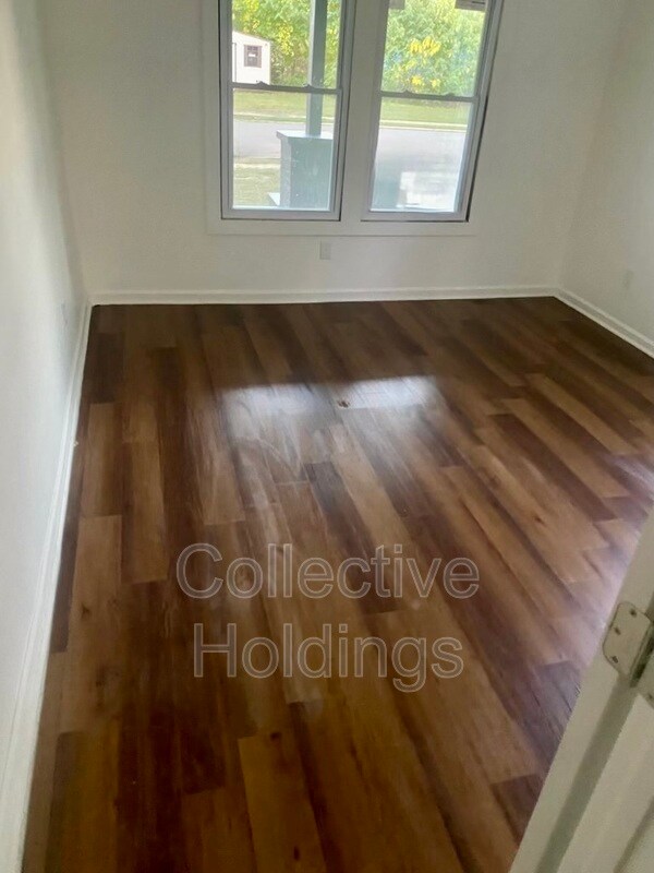 Foto del edificio - 4836 Terrace S