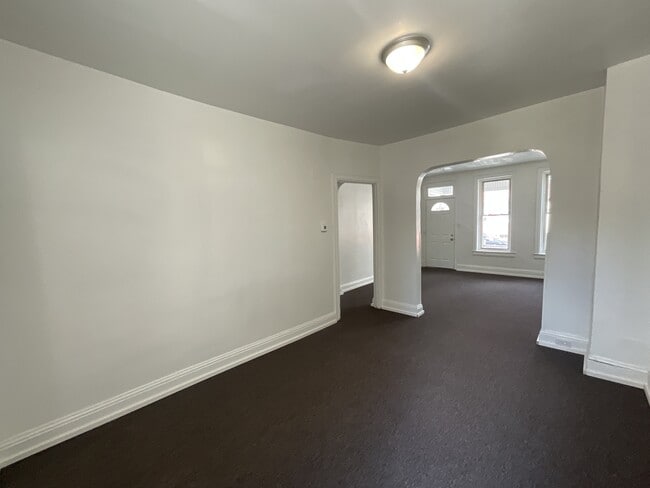 Foto del edificio - 330 Smyser St