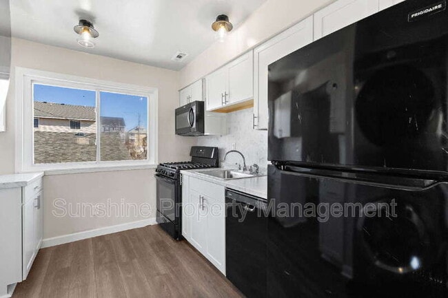 Foto del edificio - 735 E Ocean View Ave
