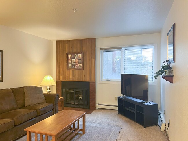 Photo - 310 E 11th Ave Townhome