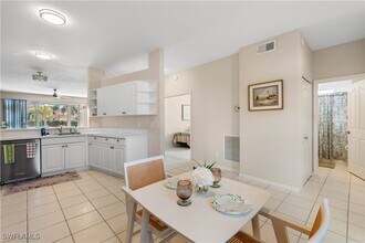 Building Photo - 1758 Reuven Cir