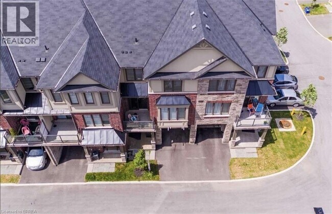 Photo du bâtiment - 17 Ritchie Ln
