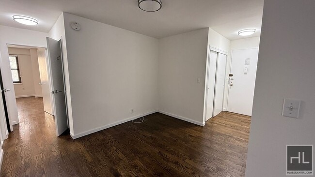 Building Photo - EAST 56 STREET