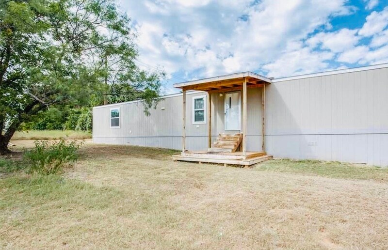 5618 Arrowhead Dr, Granbury, TX 76048 House Rental in Granbury, TX